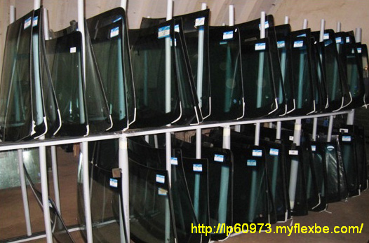 Лобовые стекла на отечественные и импортные автомобили