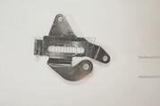 Кронштейн ролика натяжного ремня MR994385 
