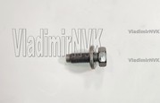 Болт кронштейна выпускного коллектора 14069-EN200  